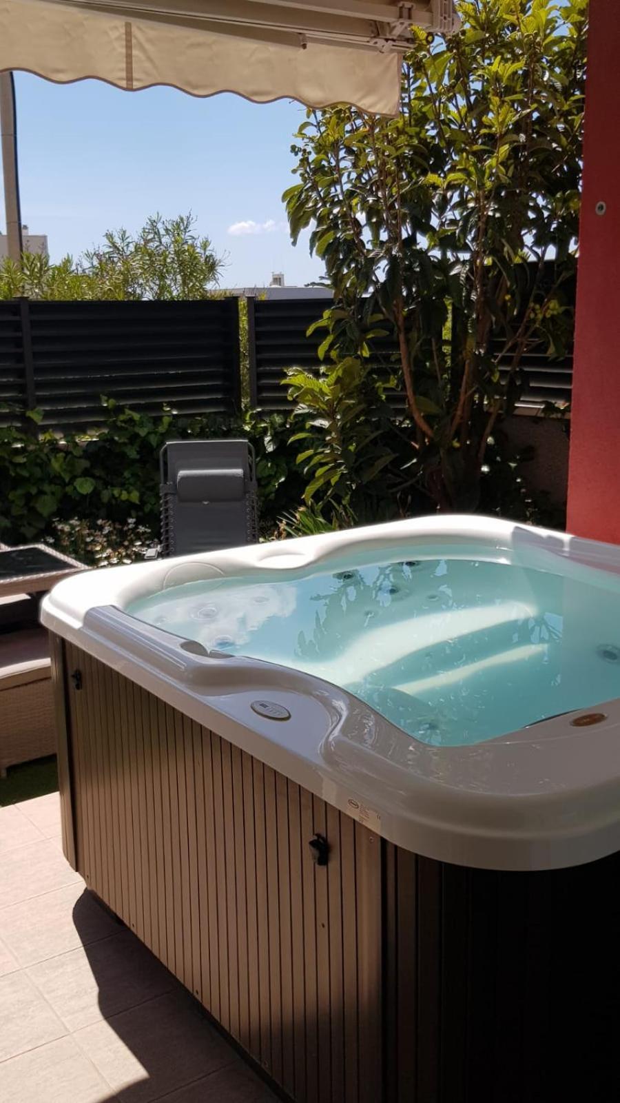 Salvia Apartment With Private Jacuzzi Split Exterior foto